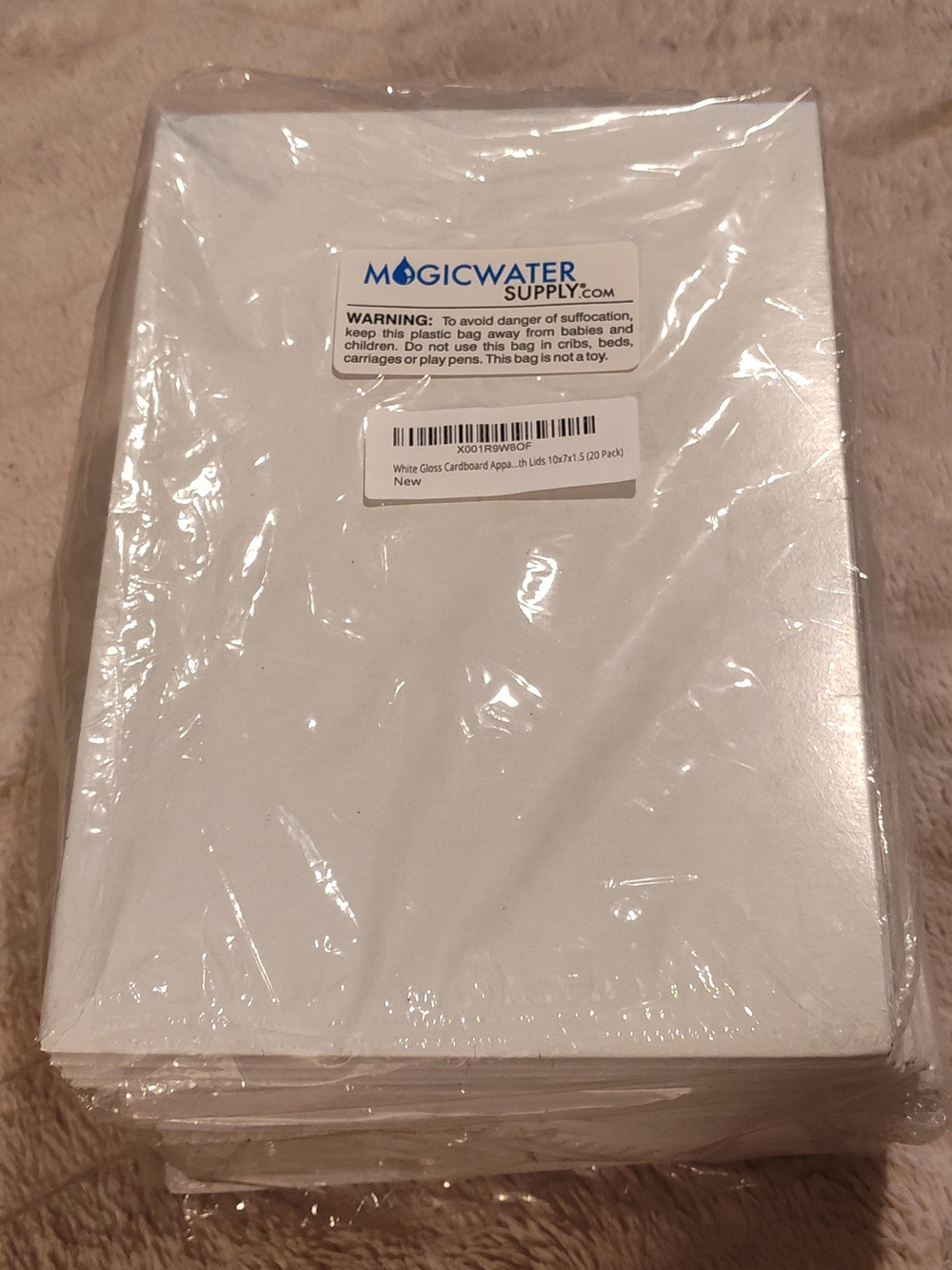 NWT & SEALED! 20ct MagicWater Supply White Gloss Cardboard Apparel Gift Boxes